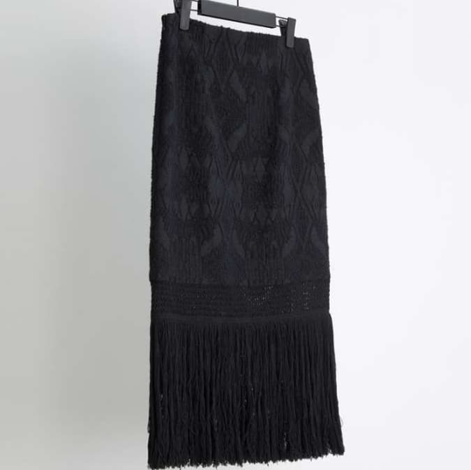 ブルベ冬服 フリンジニットミディスカート