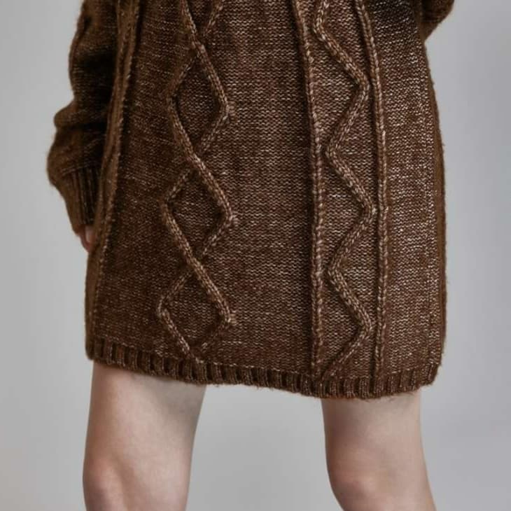 ブルベ夏/ブルベ冬服 ケーブル編みニットスカート