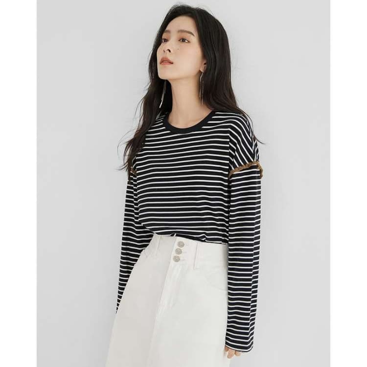 ブルベ夏/ブルベ冬服 縞模様 ラウンドネックロングTシャツ