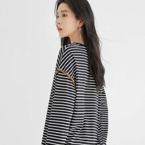 ブルベ夏/ブルベ冬服 縞模様 ラウンドネックロングTシャツ