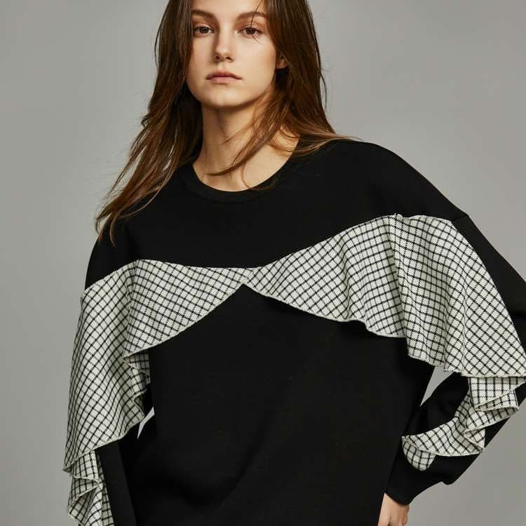ブルベ夏/ブルベ冬服 チェック柄フリルデザインプルオーバー