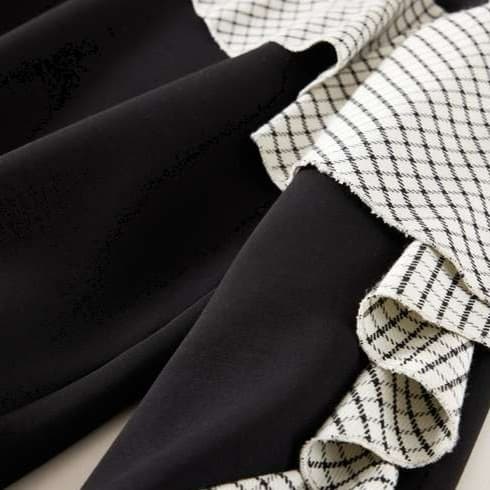 ブルベ夏/ブルベ冬服 チェック柄フリルデザインプルオーバー