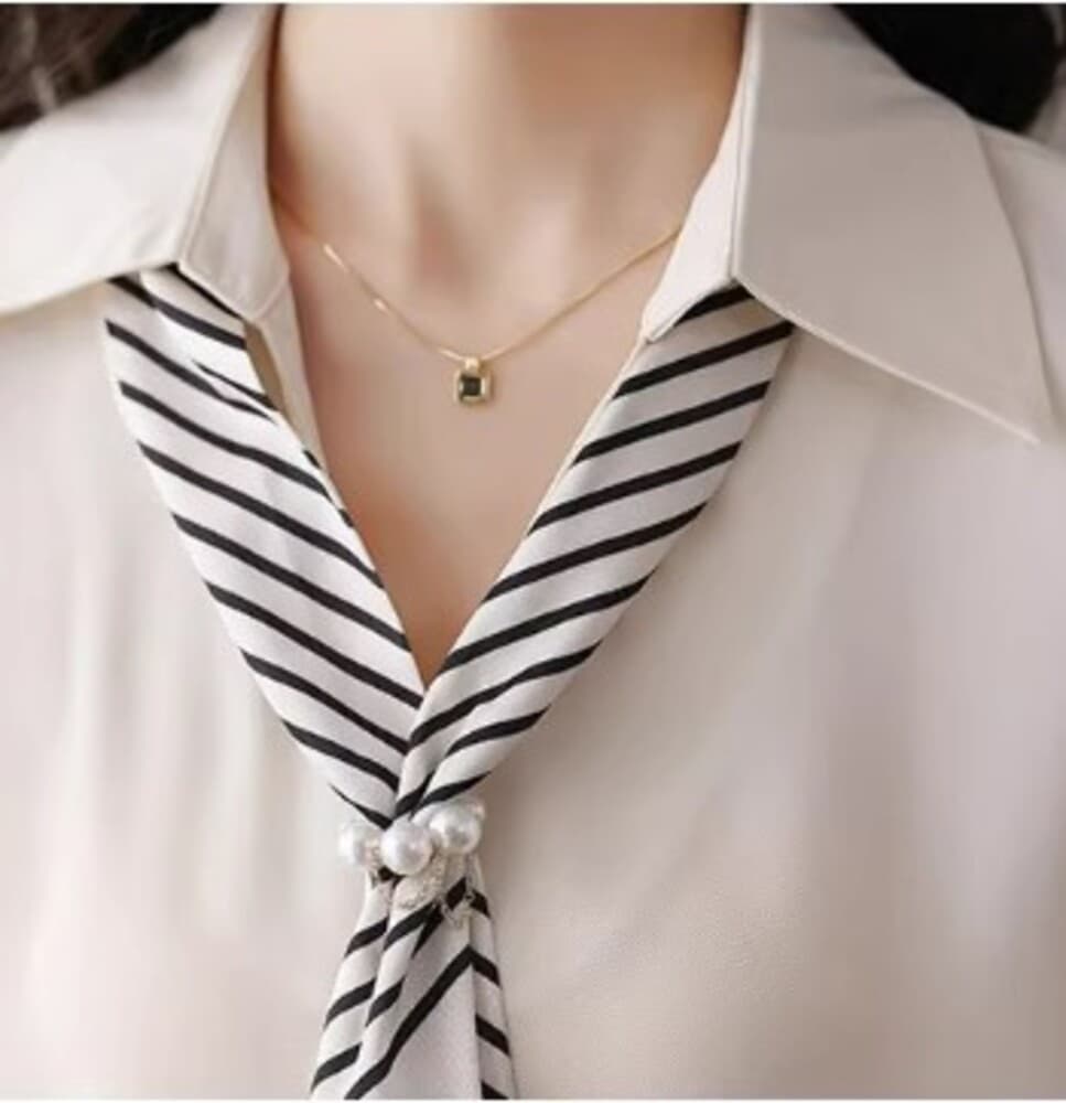 ブルベ夏/ブルベ冬服 ストライプタイシフォンブラウス