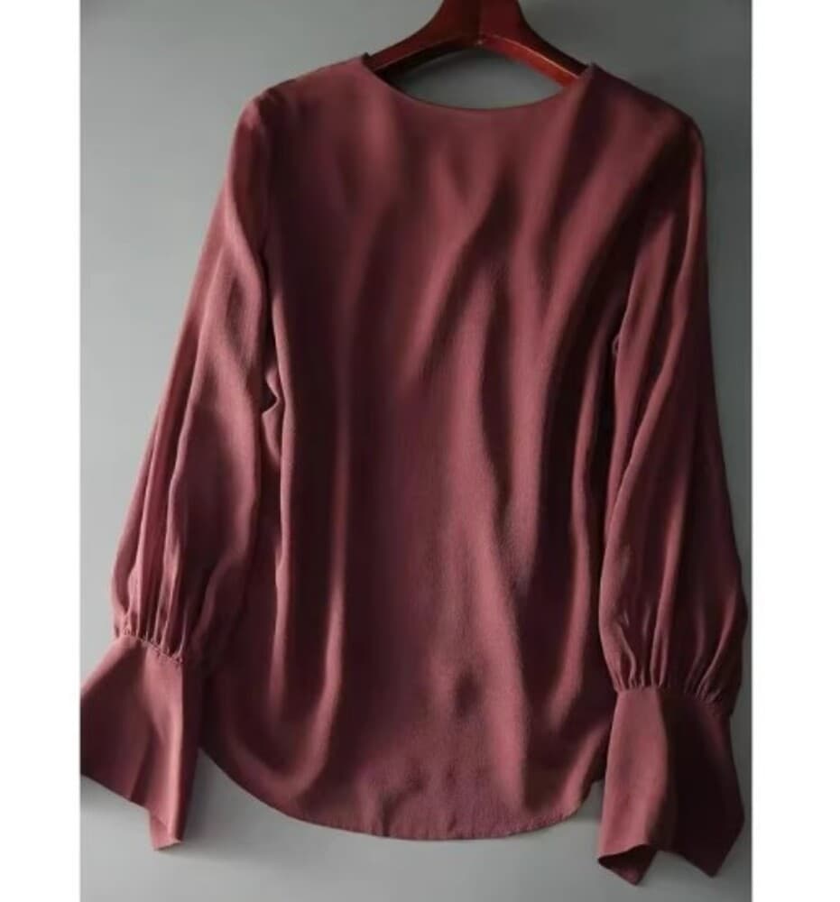 ブルベ冬服 ふんわりスリーブブラウス