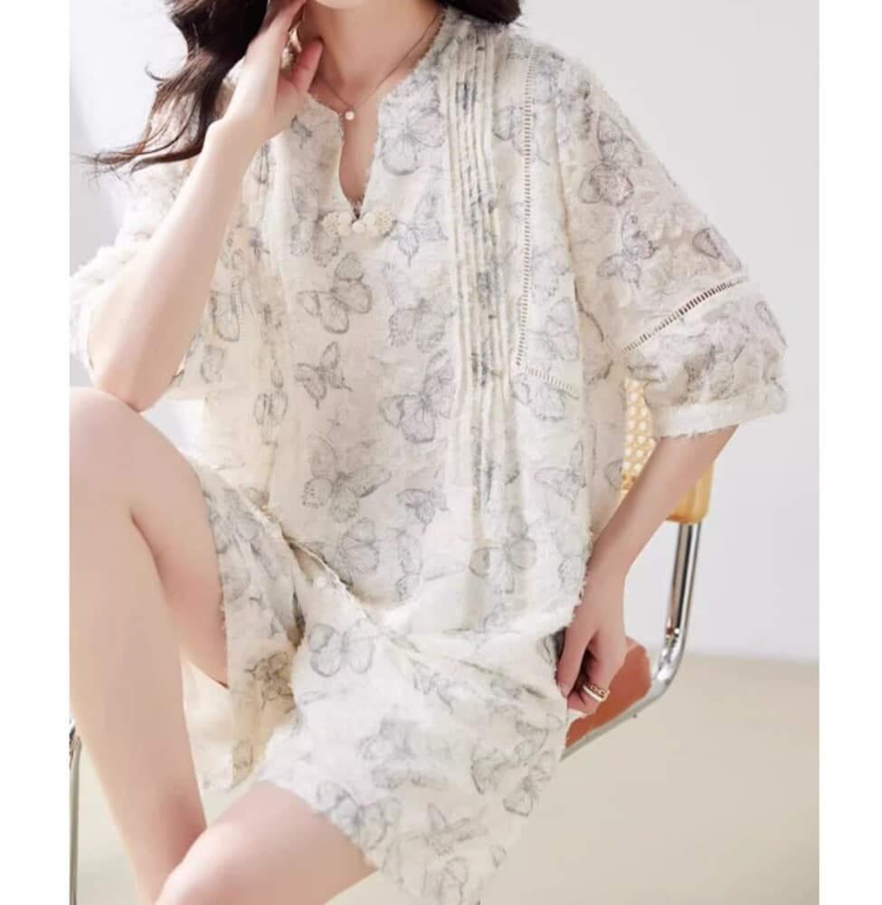 ブルベ夏/ブルベ冬服 花柄シフォンセットアップ