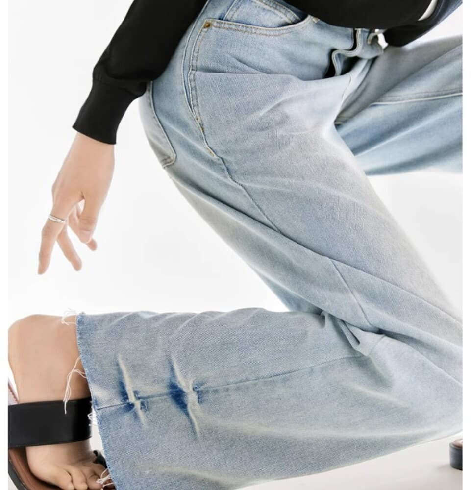 ブルベ夏服 デニムストレートパンツ