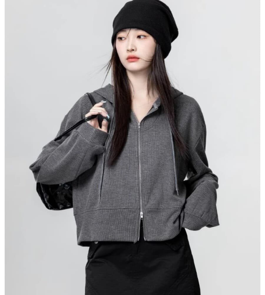 ブルベ夏/ブルベ冬服 クロップド丈パーカー