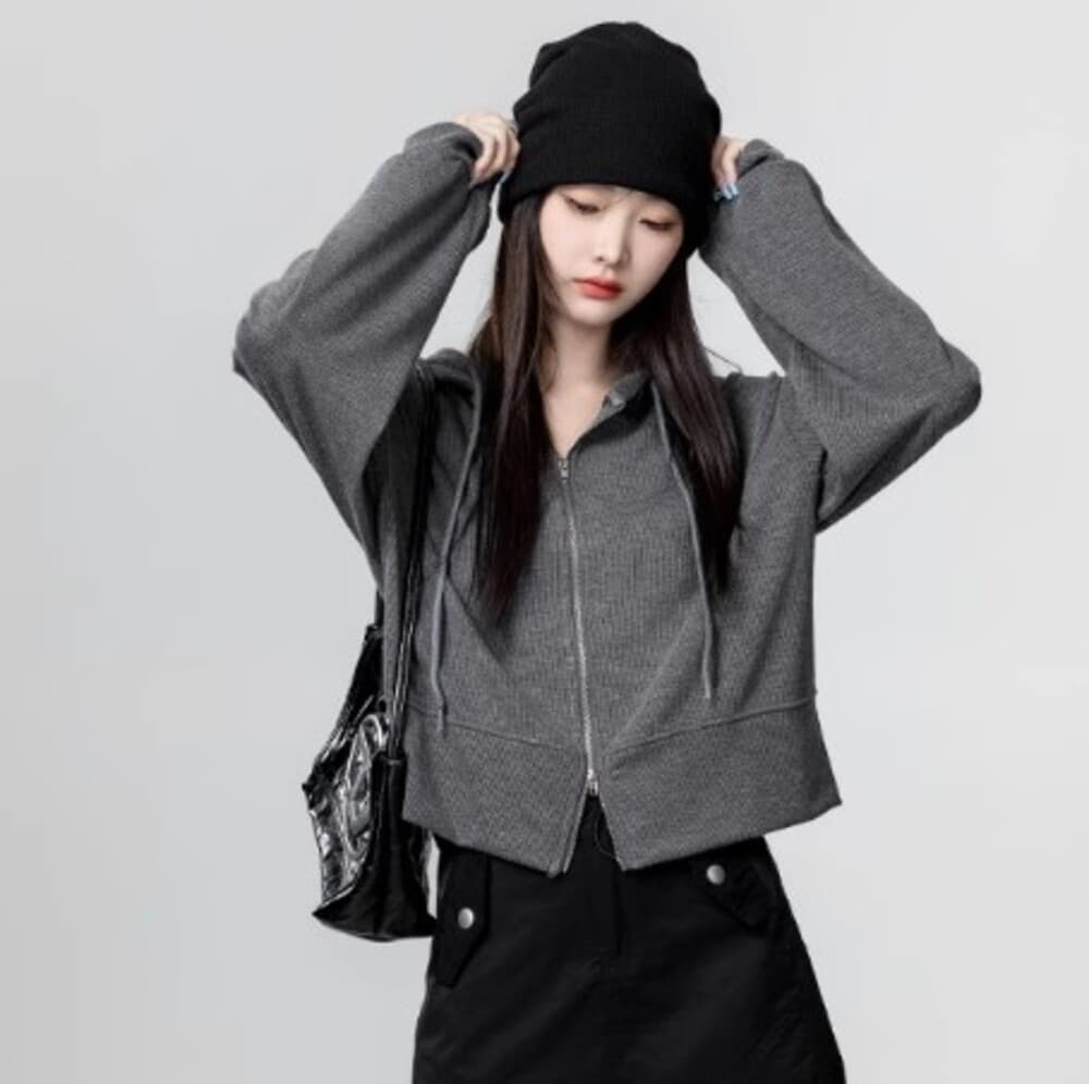 ブルベ夏/ブルベ冬服 クロップド丈パーカー