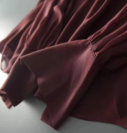 ブルベ冬服 ふんわりスリーブブラウス