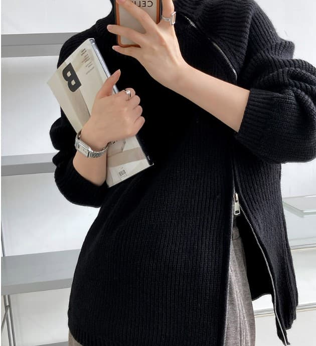 ゆったりリブ編み襟付きセーター