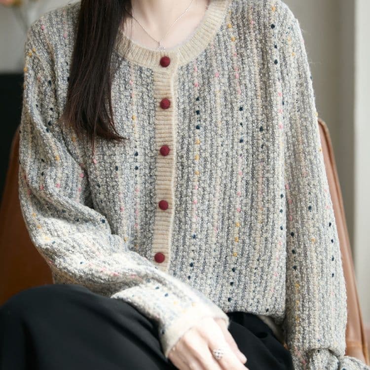 ブルベ夏/ブルベ冬服 上品な小花柄混合糸丸首ボタン留めカーディガン